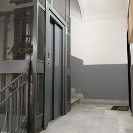 Appartamento City Center Nápoly Kültér fotó